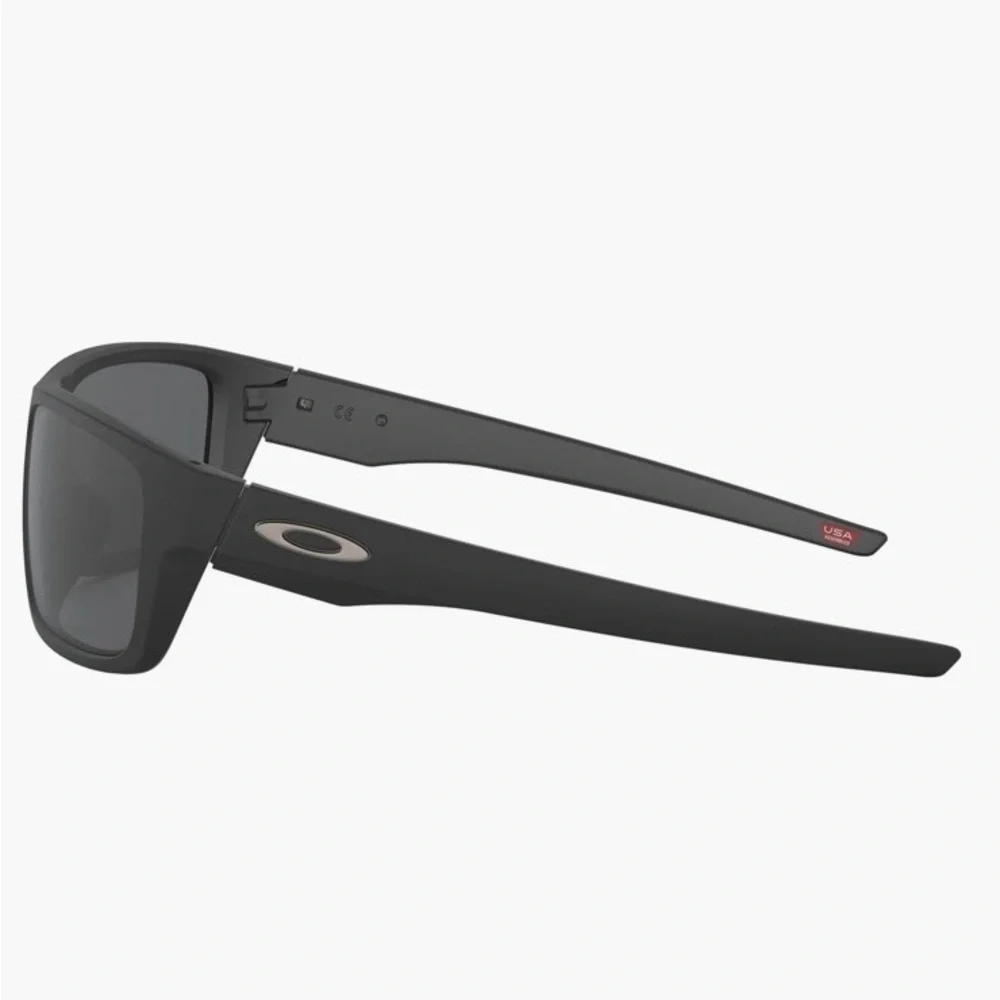 Oakley - Drop Point 61mm Rectangular Sunglasses - Fuse Lenses